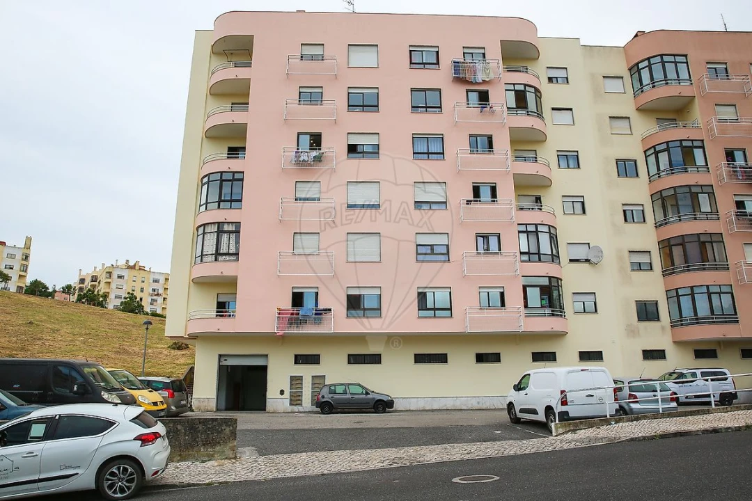 Apartamento T2 para Venda em Cacém e São Marcos Foto 33