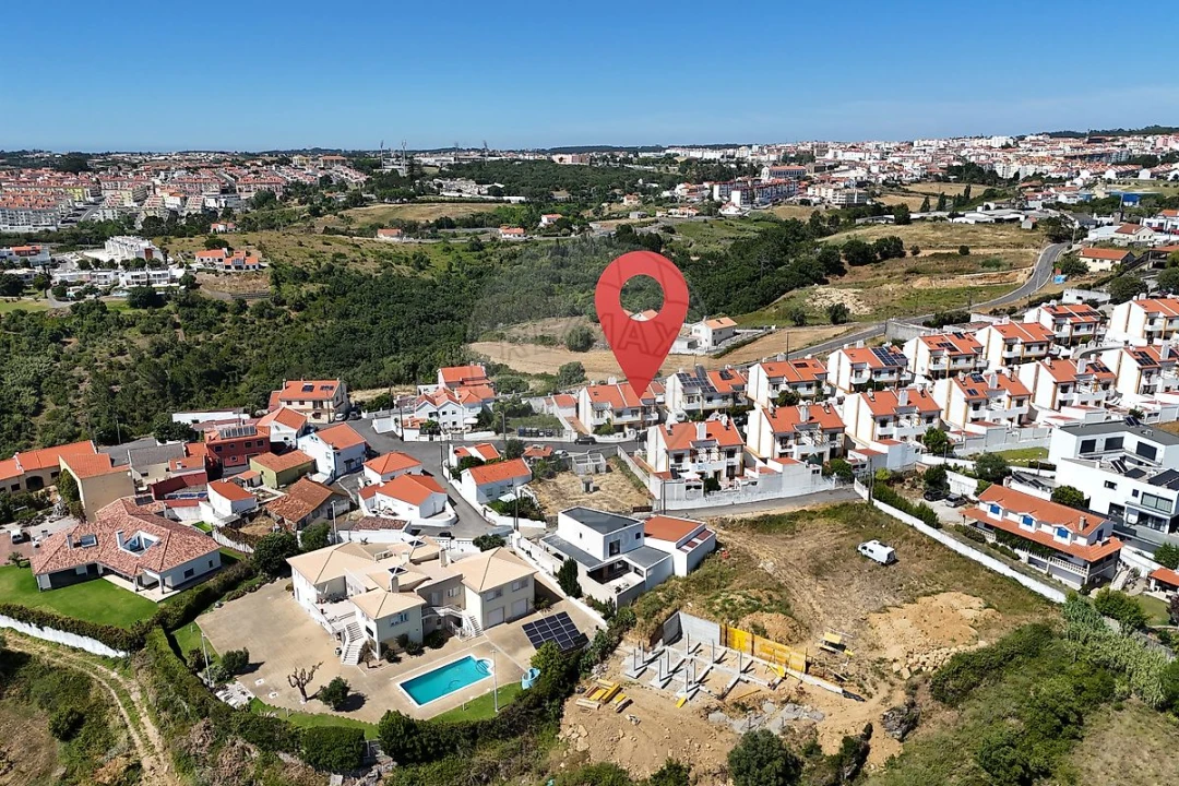 Moradia T4 para Venda em Mafra Foto 28
