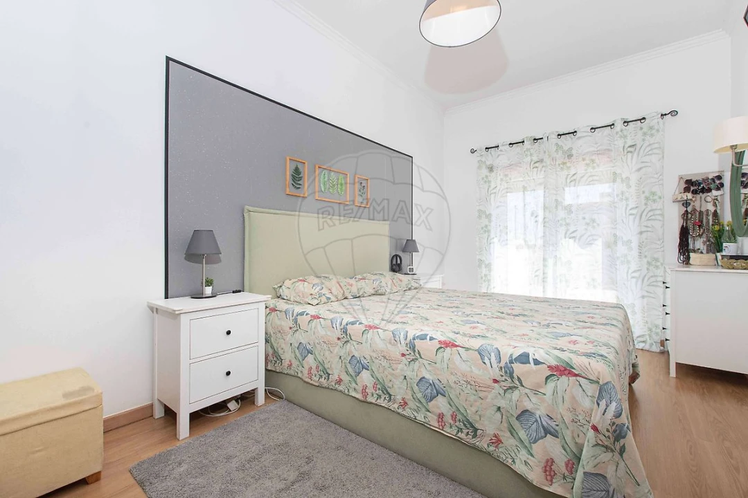Apartamento T3 para Venda em Mina de Água Foto 13