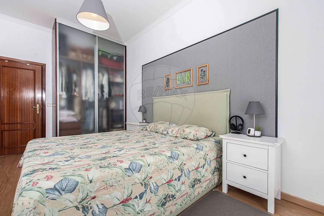 Apartamento T3 para Venda em Mina de Água Foto 12