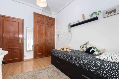 Apartamento T3 para Venda em Mina de Água
