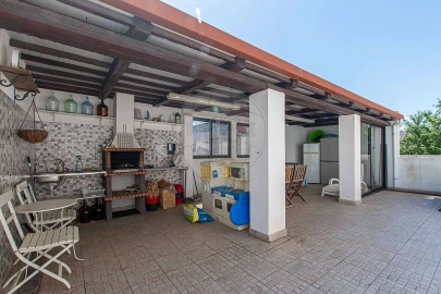 Apartamento T3 para Venda em Mina de Água