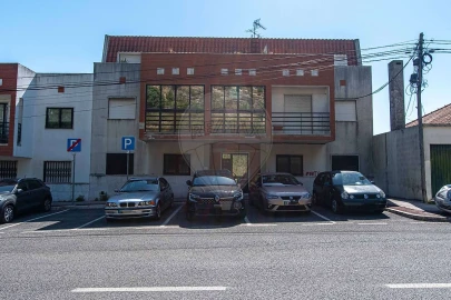 Apartamento T3 para Venda em Mina de Água