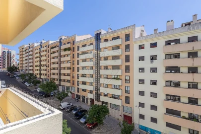 Apartamento T3 para Venda em Odivelas
