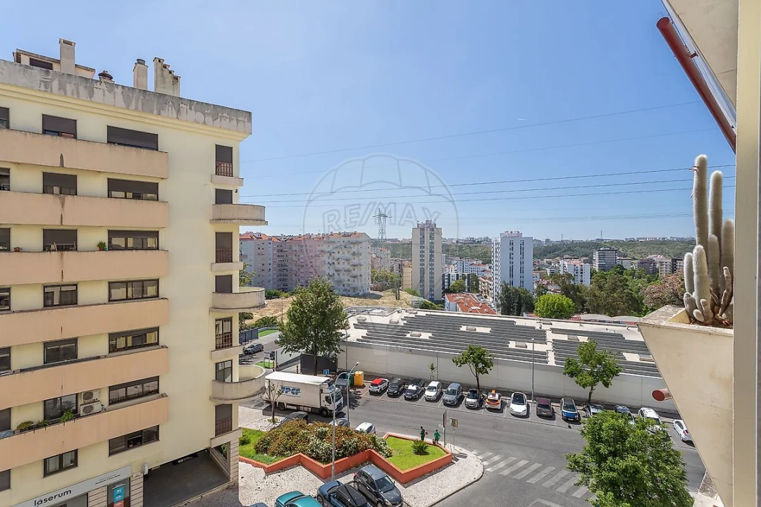 Apartamento T3 para Venda em Odivelas Foto 25