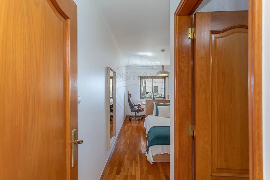 Apartamento T3 para Venda em Odivelas Foto 14