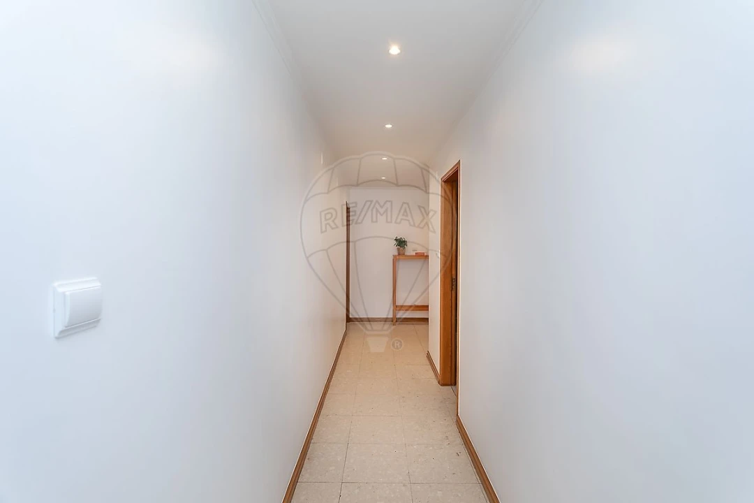 Apartamento T3 para Venda em Odivelas Foto 13
