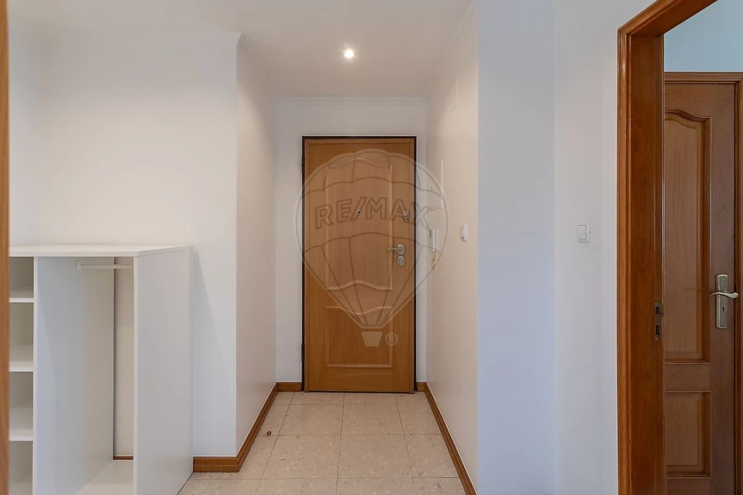 Apartamento T3 para Venda em Odivelas Foto 6