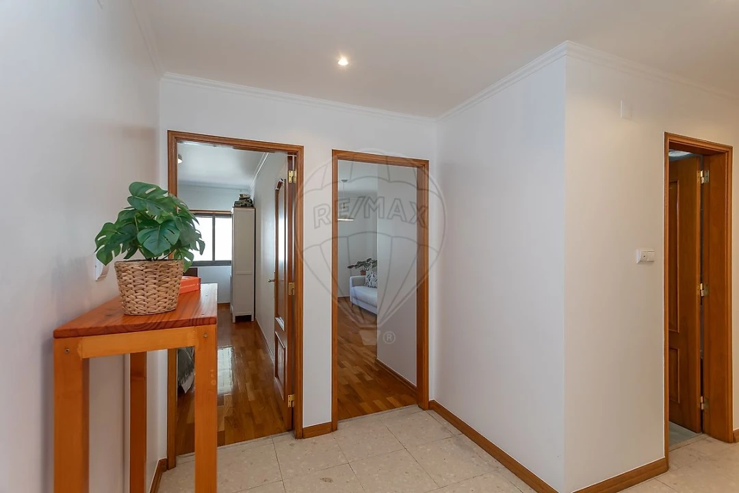 Apartamento T3 para Venda em Odivelas Foto 19