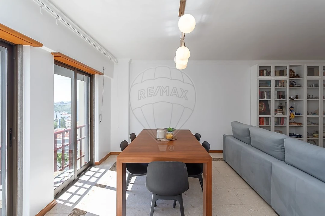 Apartamento T3 para Venda em Odivelas Foto 11