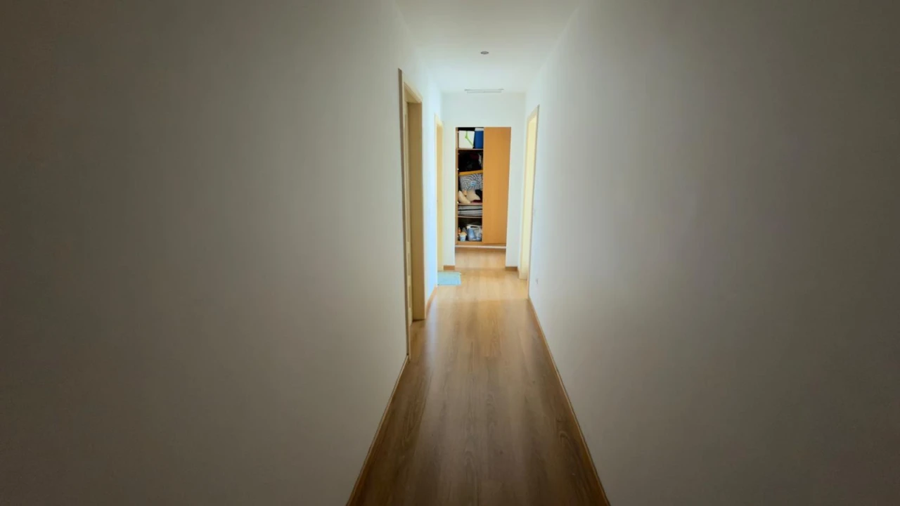 Apartamento T6 para Venda em Glória e Vera Cruz Foto 15
