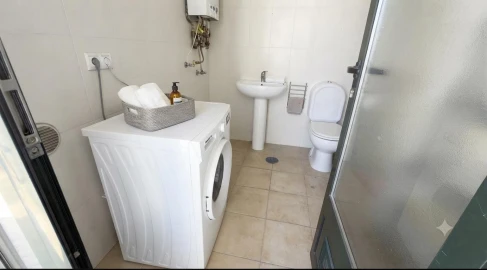 Apartamento T6 para Venda em Glória e Vera Cruz