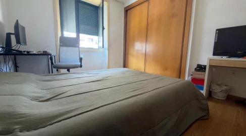 Apartamento T6 para Venda em Glória e Vera Cruz