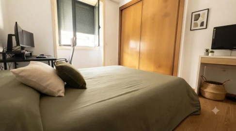 Apartamento T6 para Venda em Glória e Vera Cruz