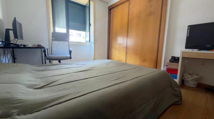 Apartamento T6 para Venda em Glória e Vera Cruz Foto 3