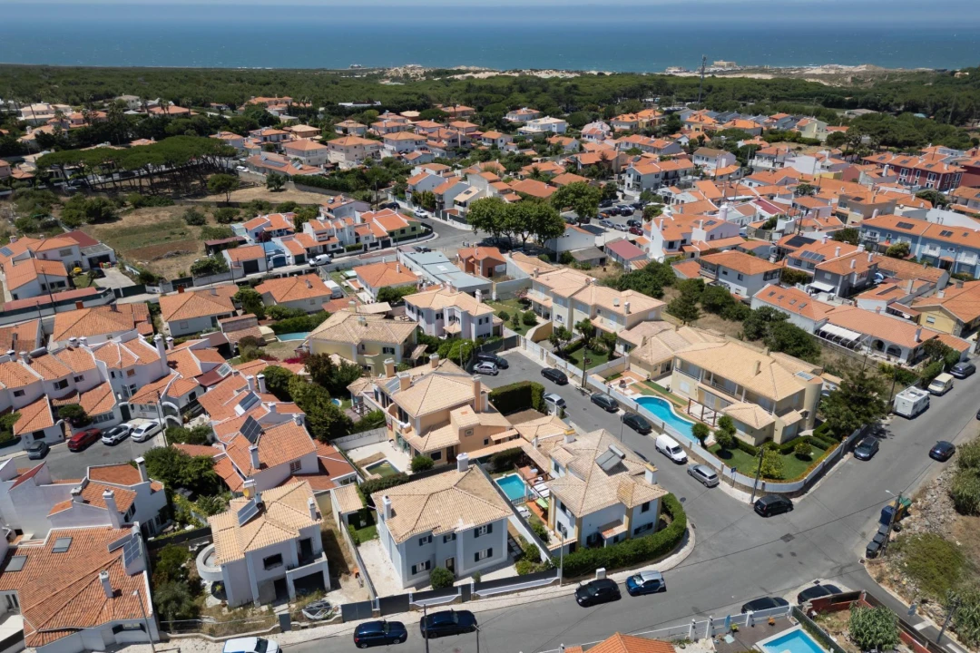 Moradia T4 para Venda em Cascais e Estoril Foto 2