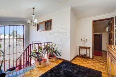 Moradia T8 para Venda em Vila Verde e Barbudo