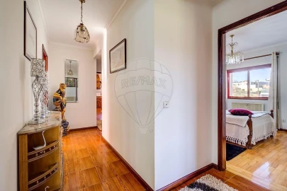 Moradia T8 para Venda em Vila Verde e Barbudo