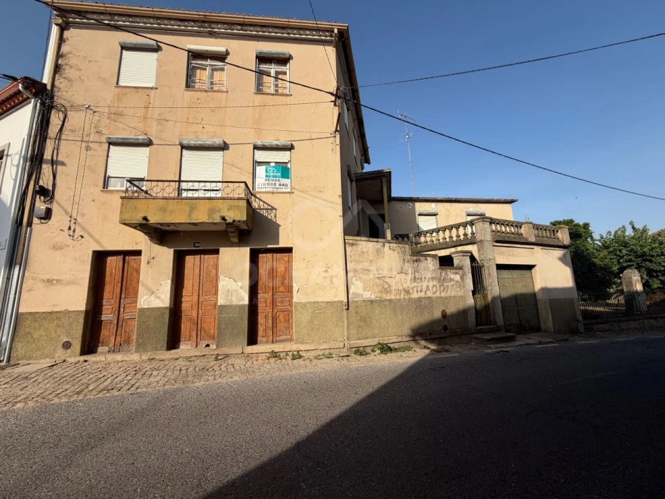 Moradia T10 para Venda em Soalheira Foto 33