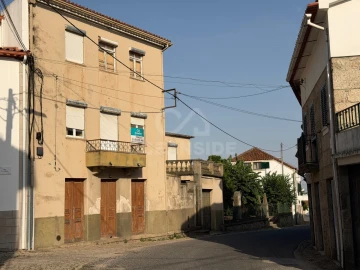 Moradia T10 para Venda em Soalheira