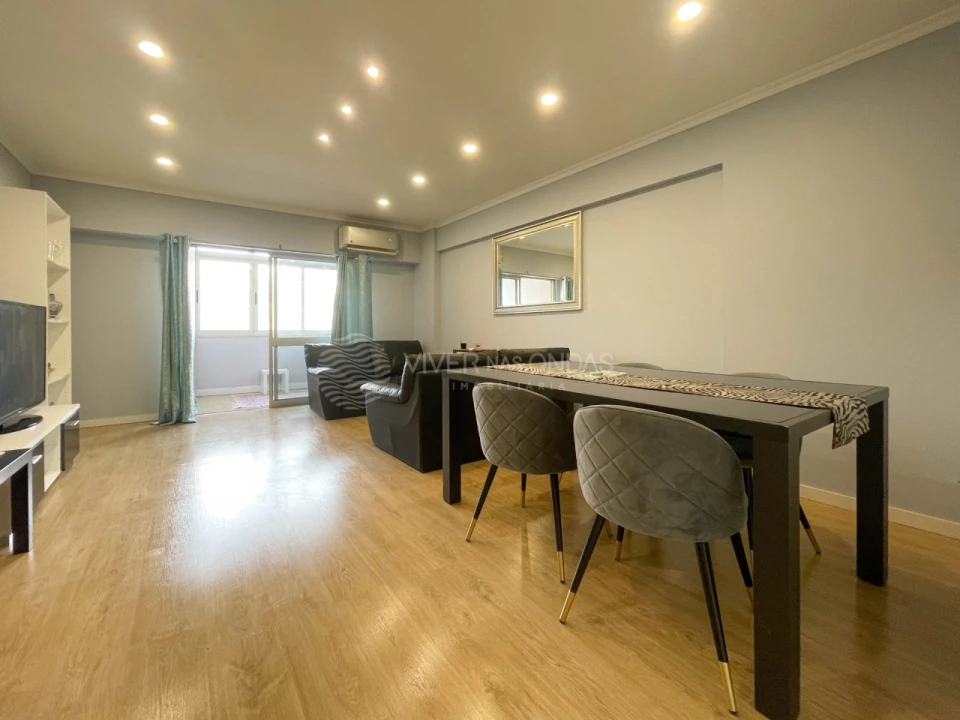 Apartamento T3 para Arrendamento em Costa da Caparica Foto 8