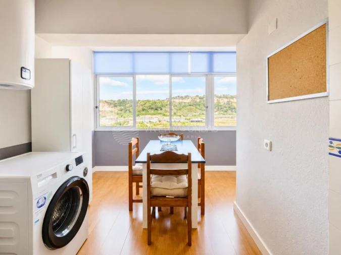 Apartamento T3 para Arrendamento em Costa da Caparica Foto 4