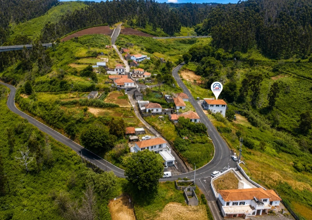 Moradia T3 para Venda em Ponta do Pargo Foto 7