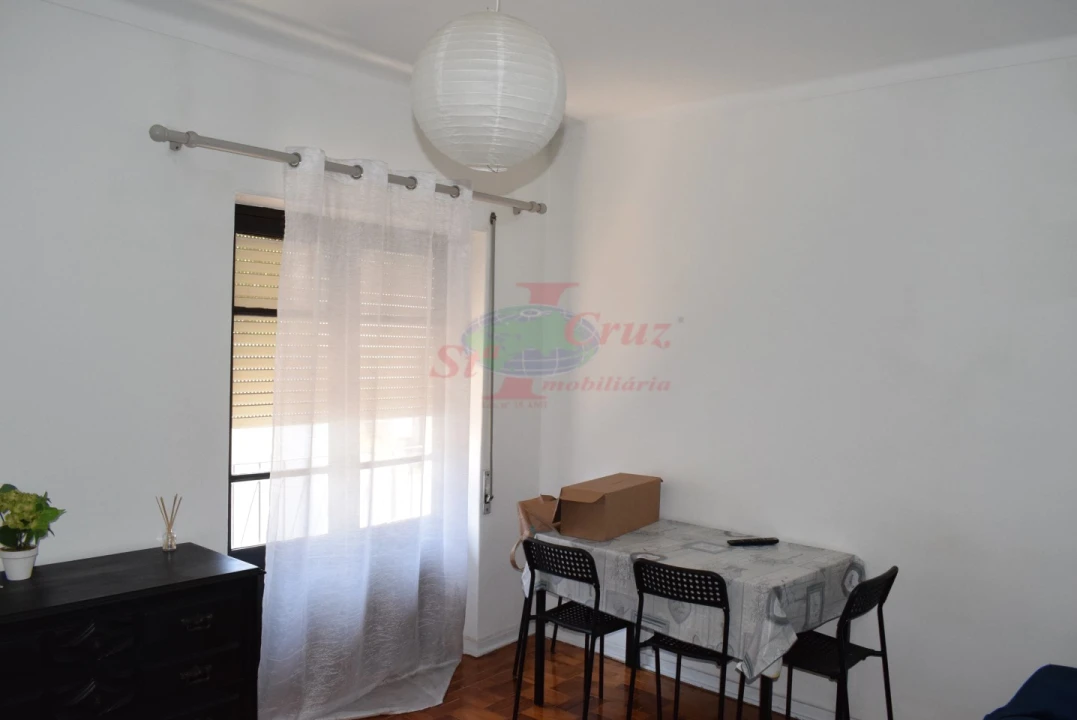 Apartamento T3 para Venda em Santo Antonio dos Olivais Foto 10