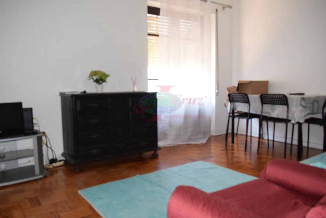 Apartamento T3 para Venda em Santo Antonio dos Olivais Foto 11