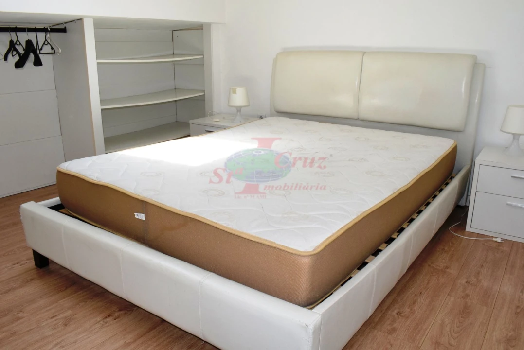 Apartamento T3 para Venda em Santo Antonio dos Olivais Foto 21