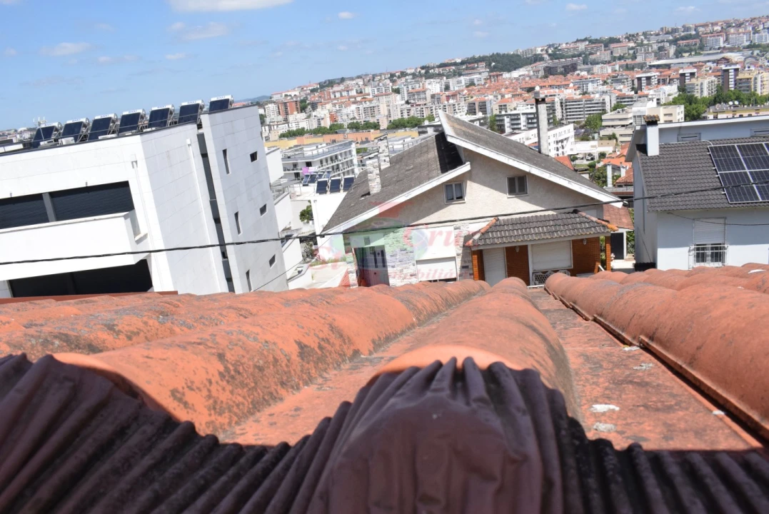 Apartamento T3 para Venda em Santo Antonio dos Olivais Foto 26