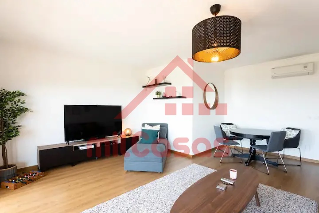 Apartamento T2 para Arrendamento em Ericeira Foto 3