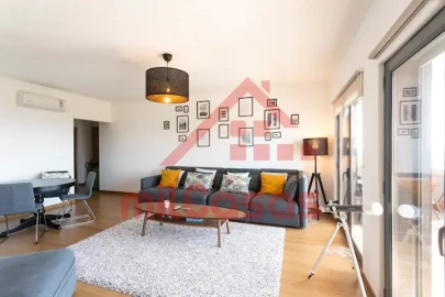 Apartamento T2 para Arrendamento em Ericeira