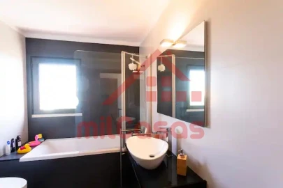 Apartamento T2 para Arrendamento em Ericeira