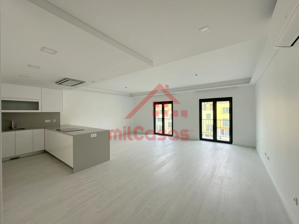 Apartamento T2 para Arrendamento em Ericeira Foto 8