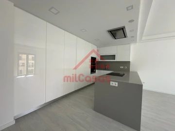 Apartamento T2 para Arrendamento em Ericeira