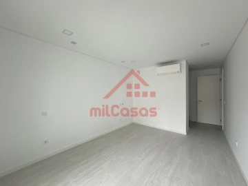 Apartamento T2 para Arrendamento em Ericeira