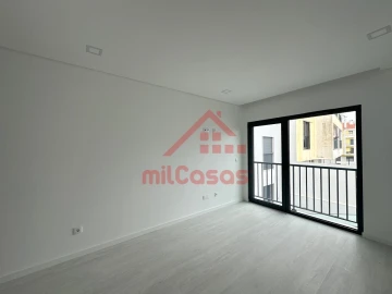 Apartamento T2 para Arrendamento em Ericeira
