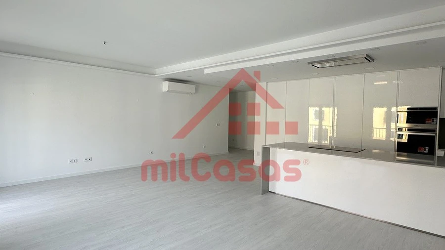 Apartamento T2 para Arrendamento em Ericeira
