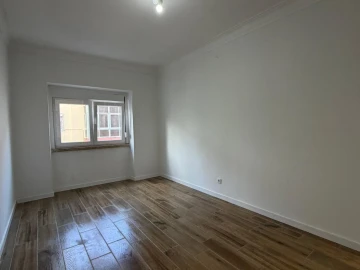 Apartamento T2 para Venda em Mina de Água