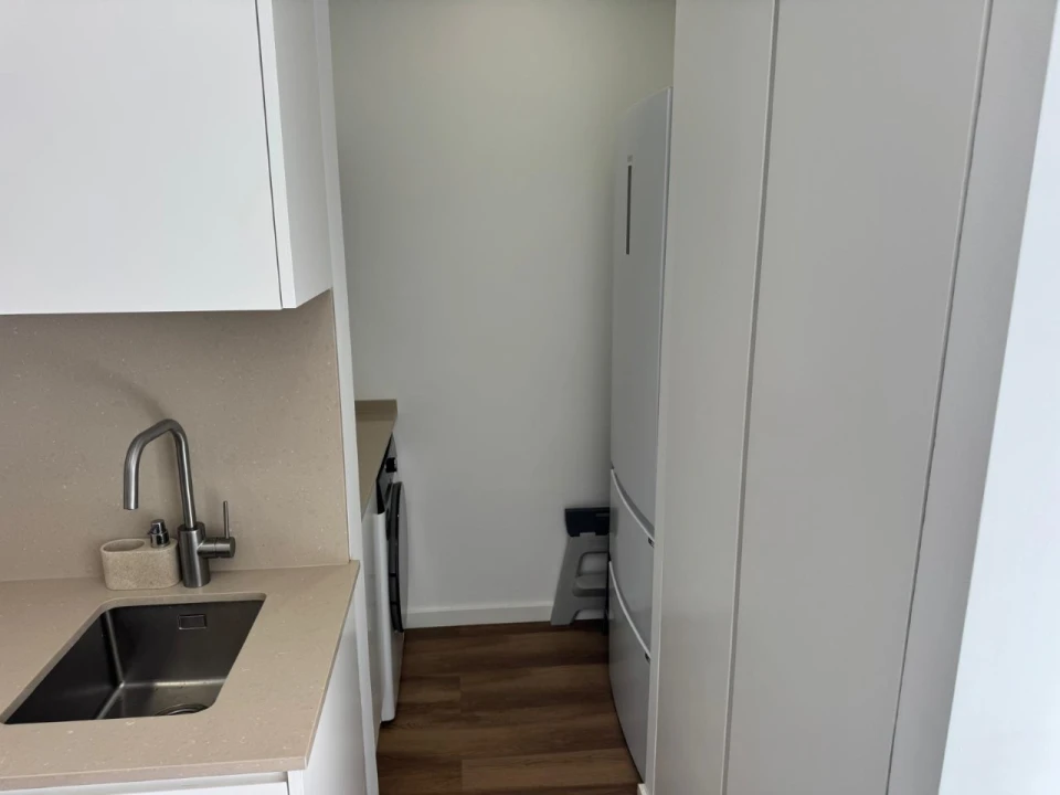 Apartamento T2 para Venda em Queluz e Belas Foto 5