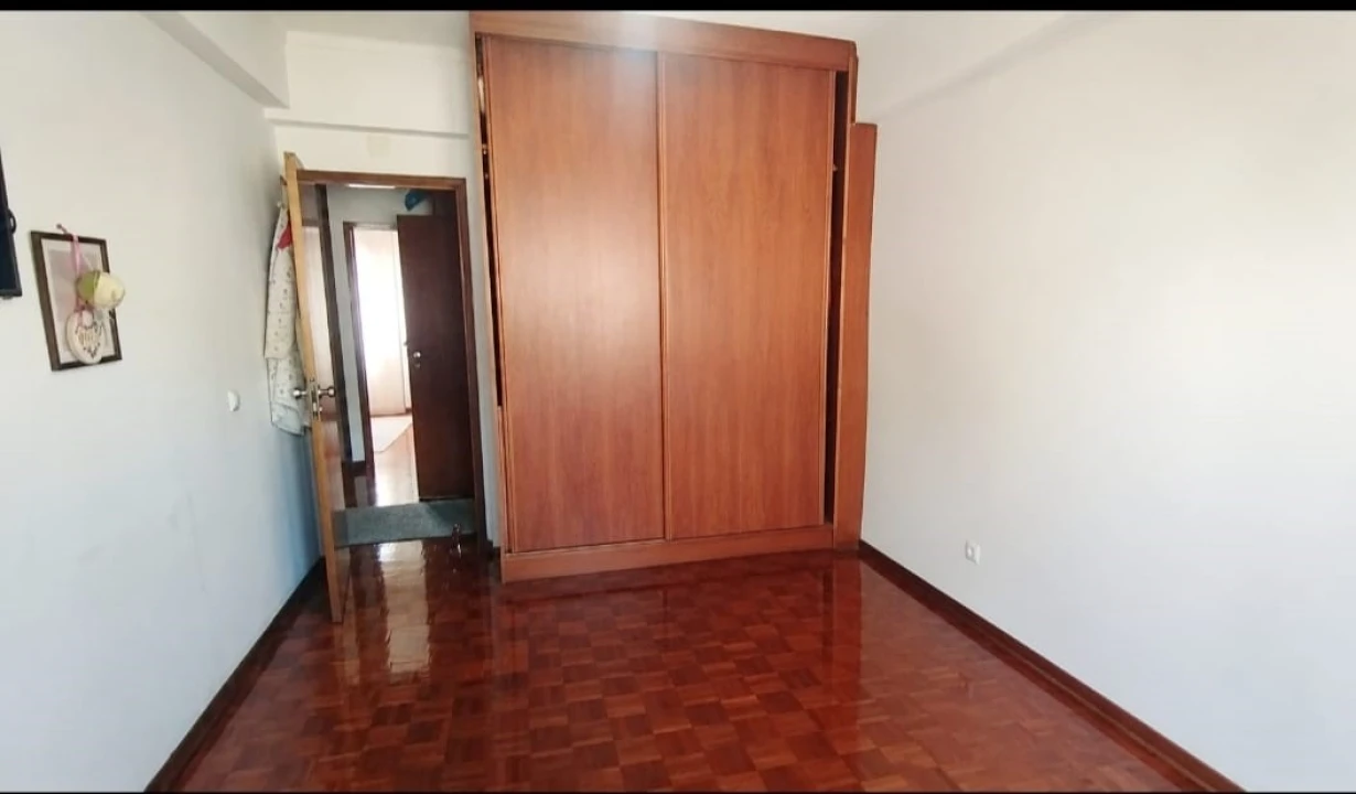 Apartamento T3 para Venda em Encosta do Sol Foto 23