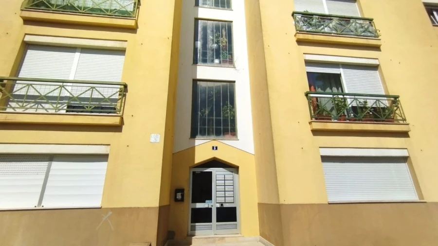 Apartamento T3 para Venda em Encosta do Sol Foto 31