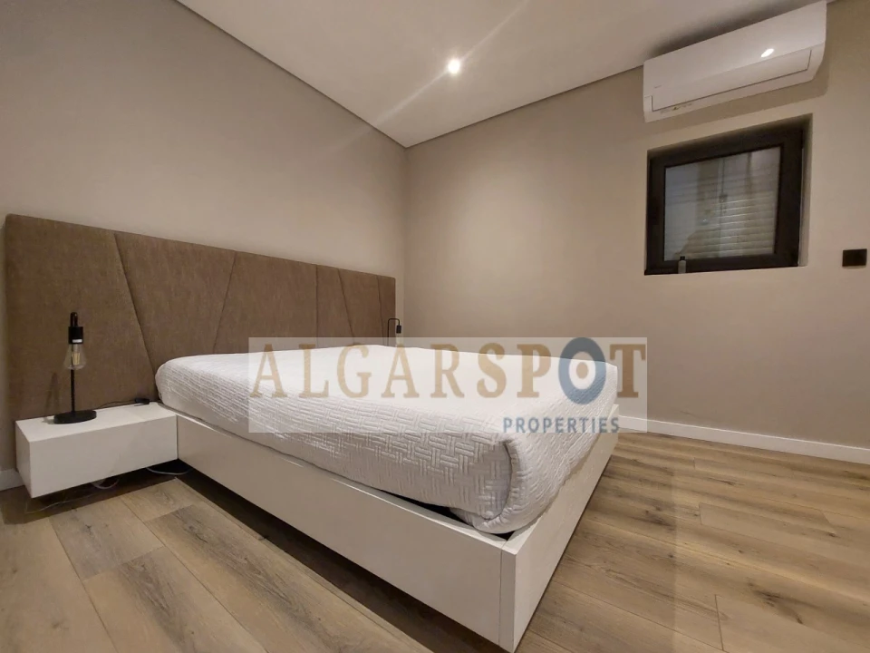 Apartamento T2 para Venda em Quarteira Foto 15
