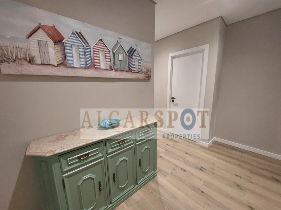 Apartamento T2 para Venda em Quarteira Foto 14