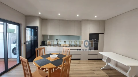 Apartamento T2 para Venda em Quarteira