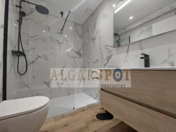Apartamento T2 para Venda em Quarteira
