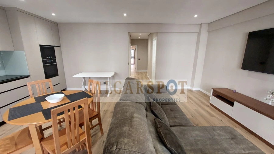 Apartamento T2 para Venda em Quarteira Foto 6