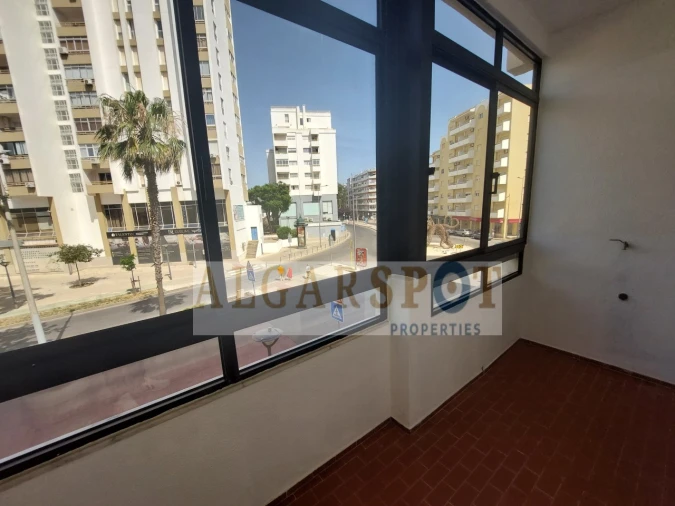 Apartamento T2 para Venda em Quarteira Foto 27