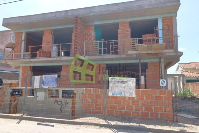 Moradia T3 para Venda em Fernao Ferro
